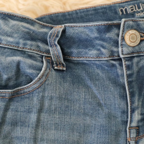 Maurices Size Small Mid-rise Medium Wash Jeans - Picture 7 of 9